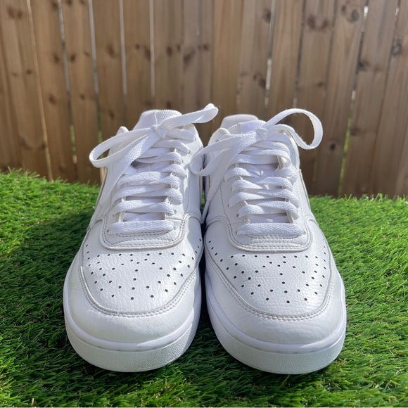 Nike Court Vision Low Triple White Women’s size - 8.5 - Picture 4 of 6